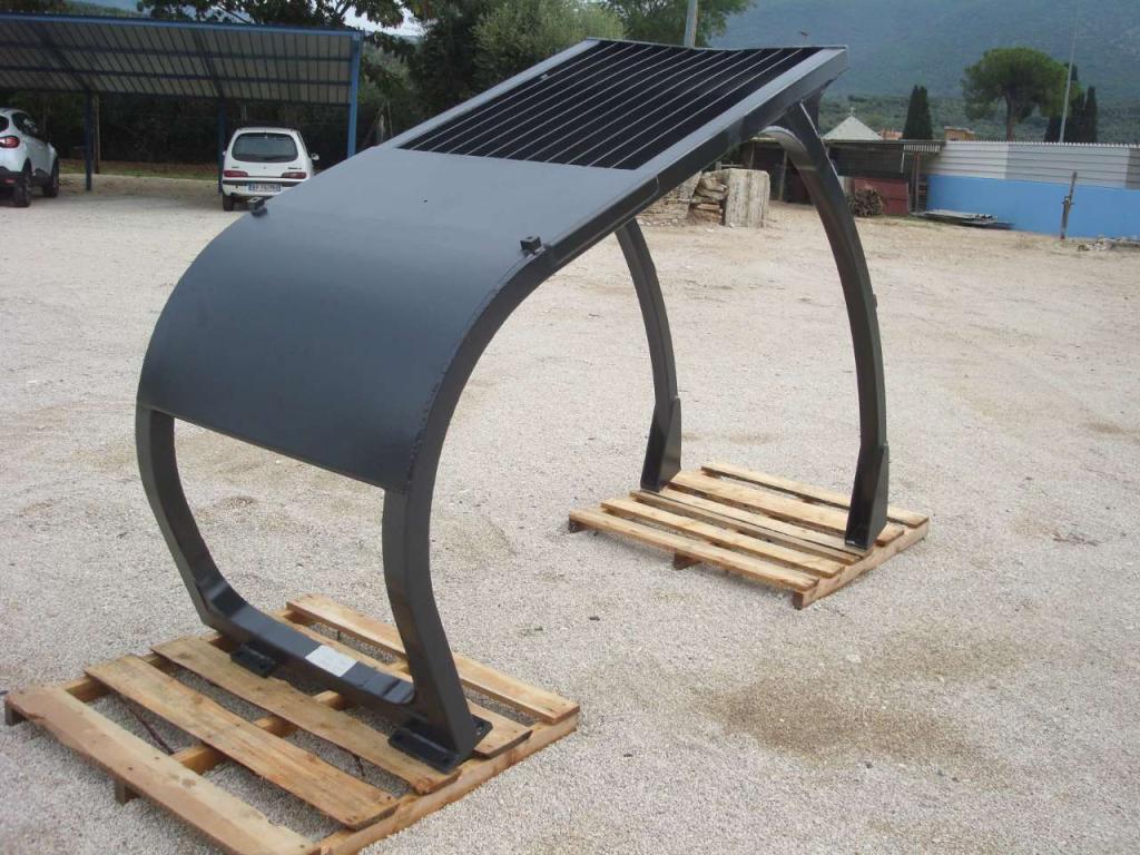 Rollover protective structure for Hitachi 210 E 240 Photo 3