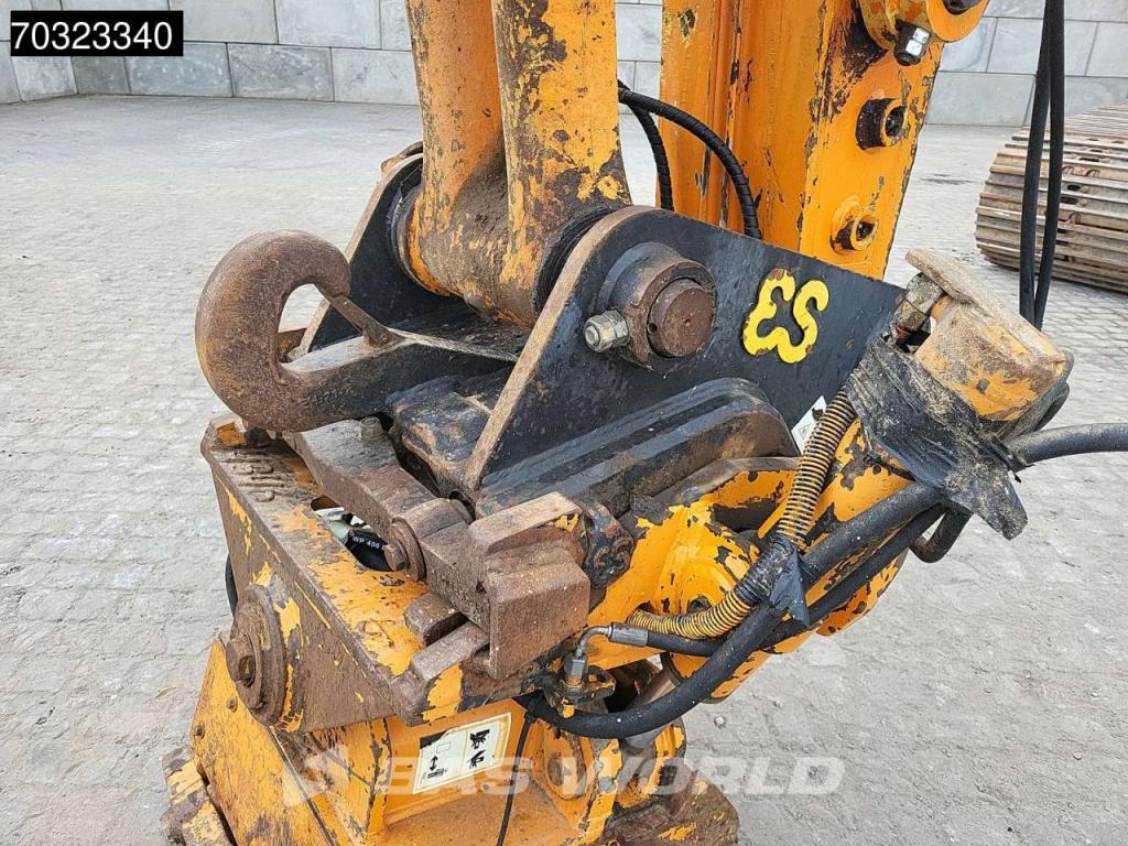 Komatsu PC240 LC-10 Photo 13
