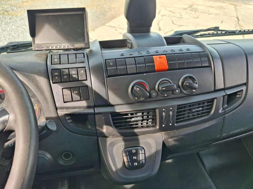 Iveco EUROCARGO CUBE 120-220 Photo 19