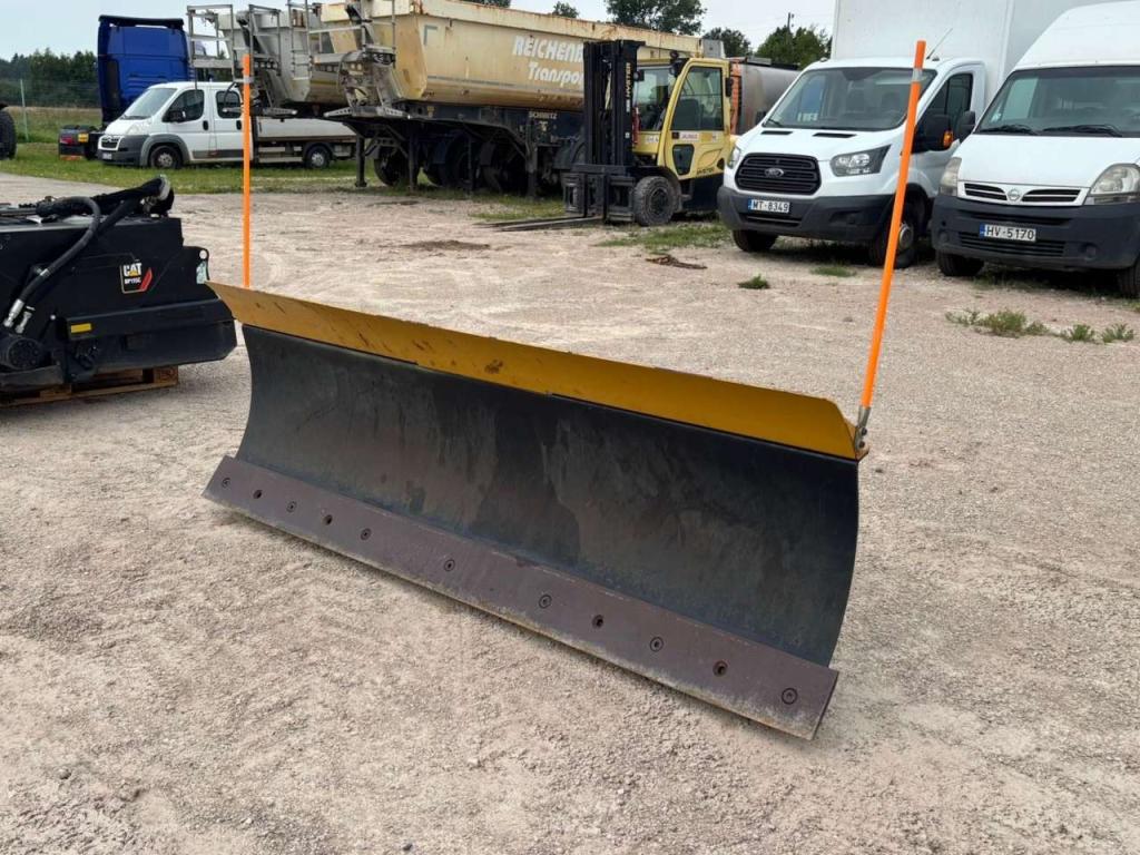 Caterpillar ANGLE BLADE Photo 2