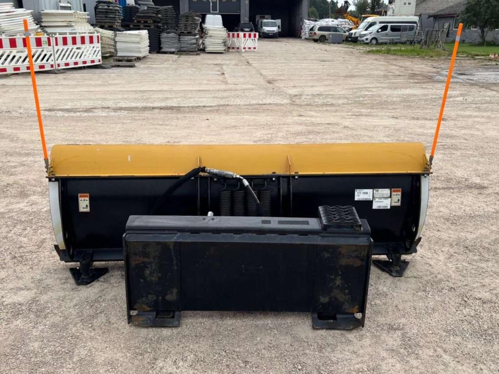 Caterpillar ANGLE BLADE Photo 4