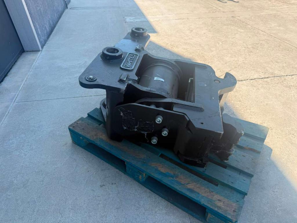 Whites Quick coupler tiltrotator Photo 3