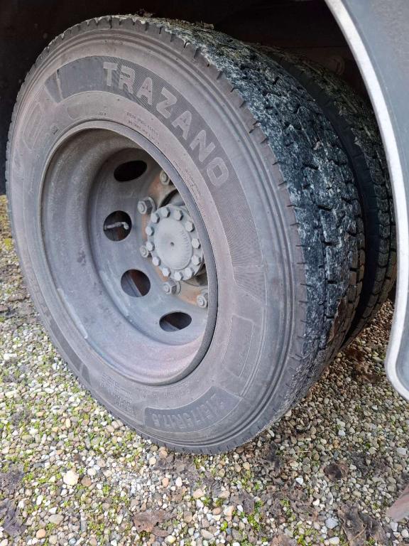 Iveco 100.90 Photo 5