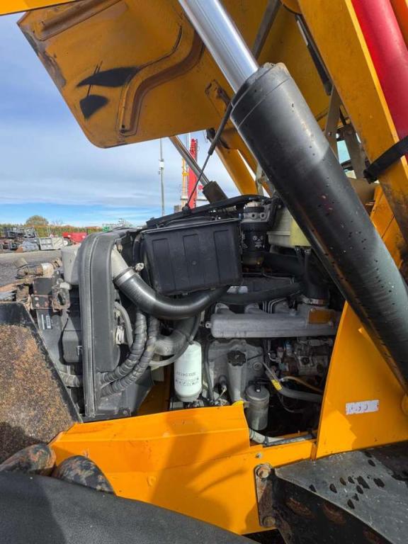 JCB 4CX Photo 16
