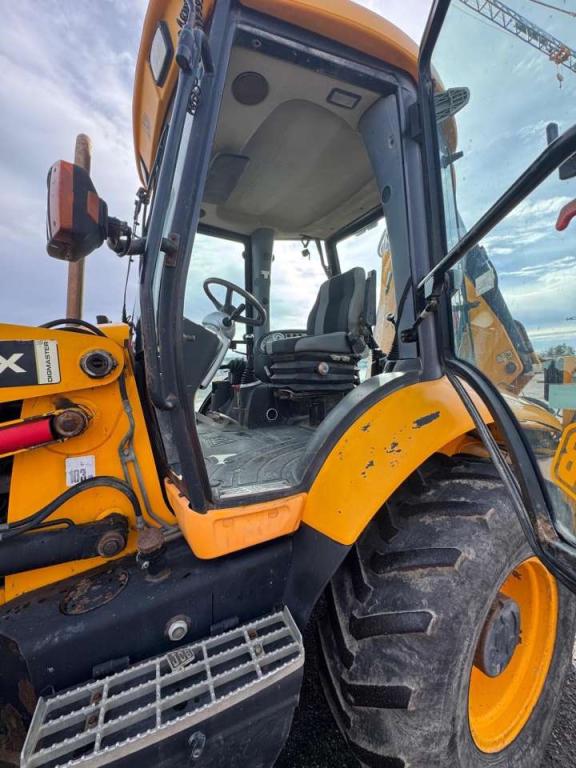 JCB 4CX Photo 9