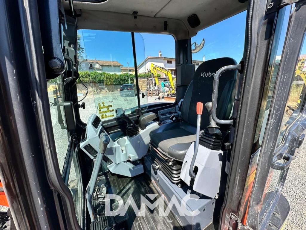 Kubota KX57-4 Photo 23