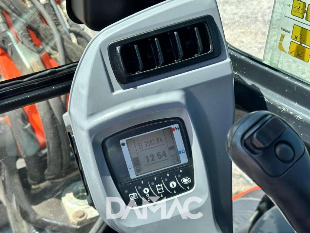 Kubota KX57-4 Photo 26