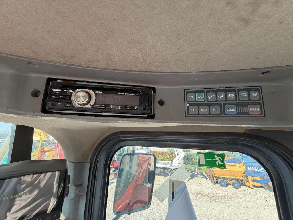Doosan DL250 Photo 16
