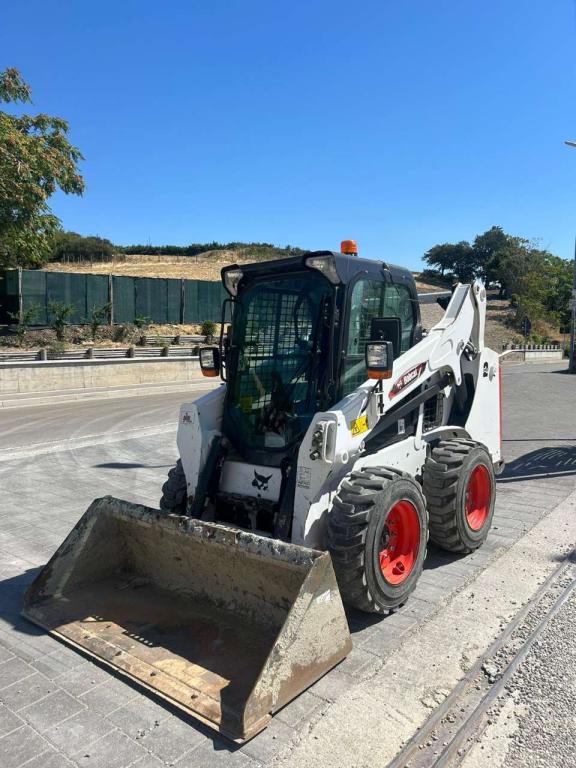 Bobcat S590 Photo 6