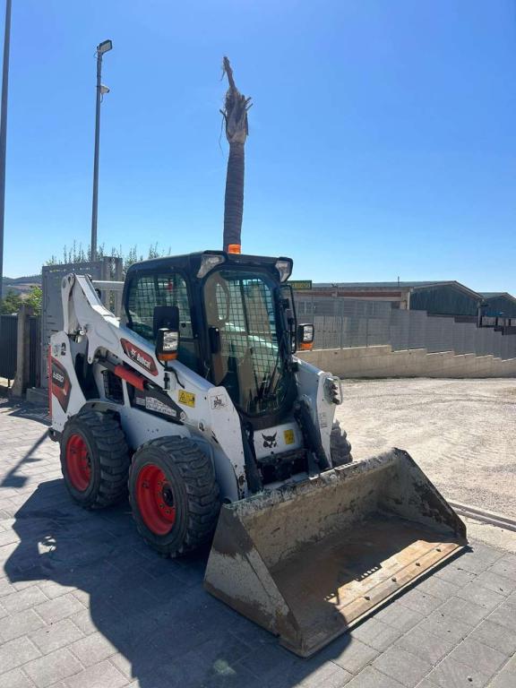 Bobcat S590 Photo 8