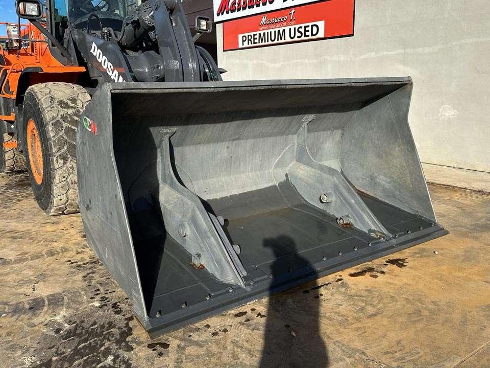 Doosan DL300-5 Photo 10