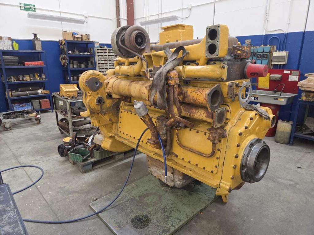 Internal combustion engine for Caterpillar CAT D353 Photo 2