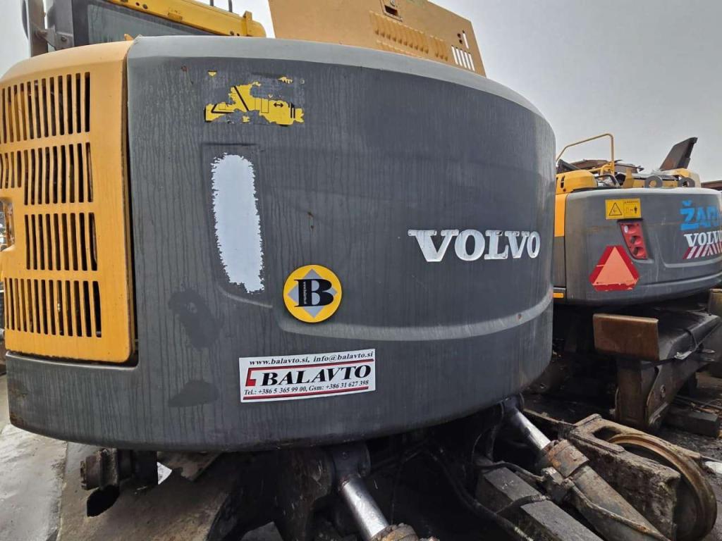 Volvo counterweight 14576476 for Volvo ECR235C L Photo 2