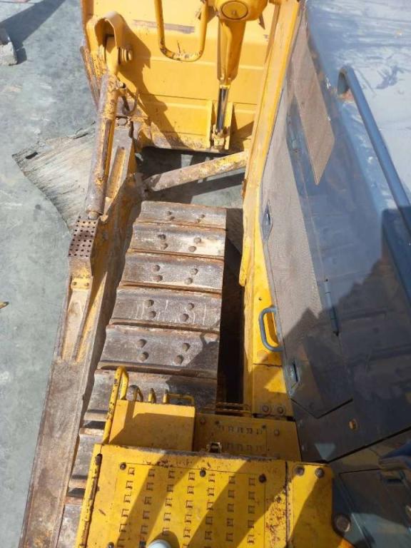 Komatsu D275A-5R (EXW - Abu Dhabi) Photo 22