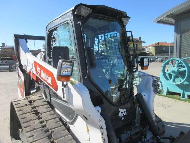 Bobcat T76 HF Photo 13