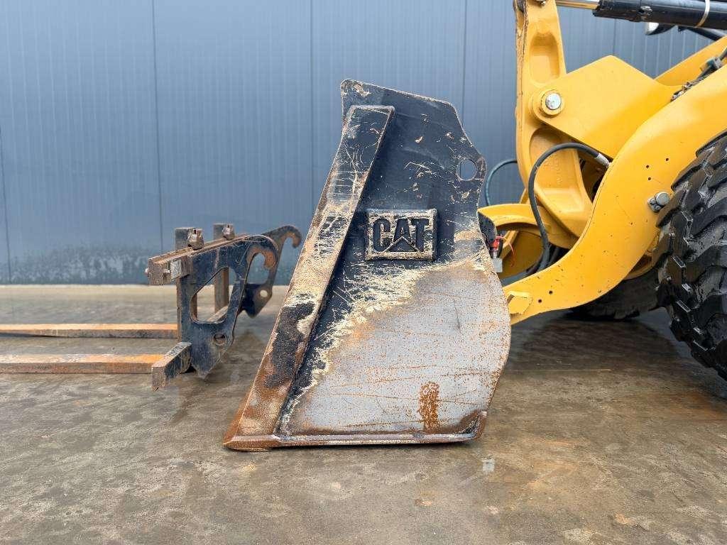 Caterpillar 907M Photo 17