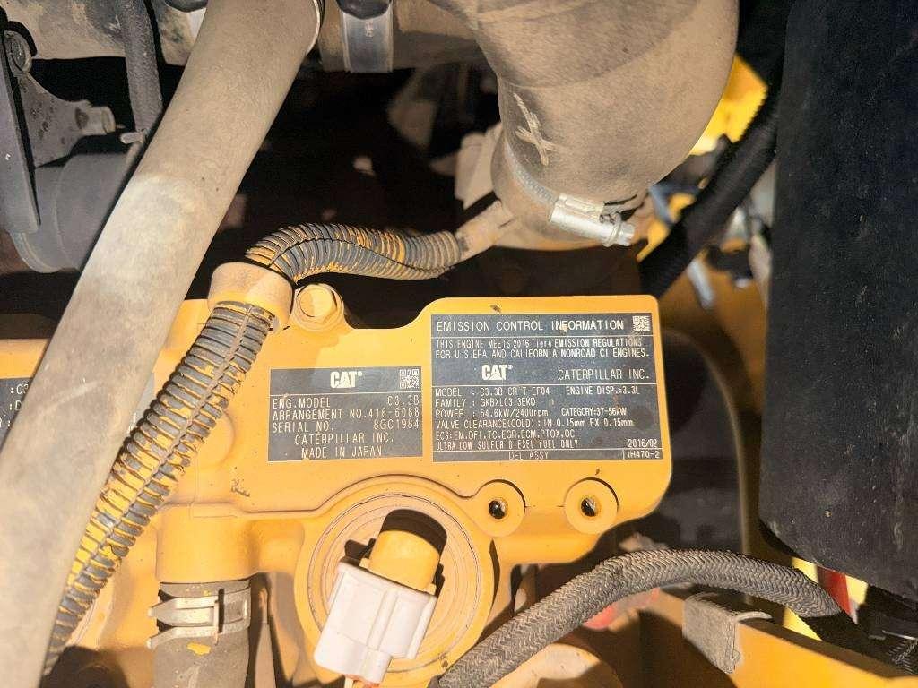 Caterpillar 907M Photo 18