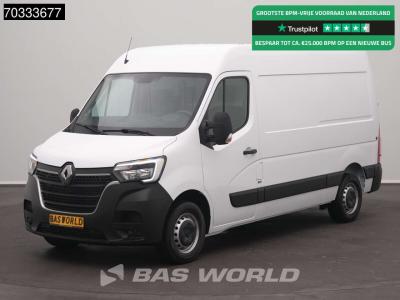 Renault Master 135PK L2H2 Airco Cruise Parkeersensoren BPM Vrij!! Airco Cruise control sold by BAS World B.V.