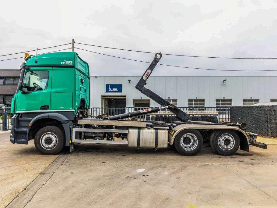 Mercedes-Benz AROCS 2643 L Photo 1