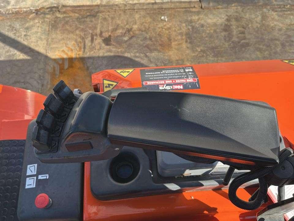 Carer R70H Photo 15