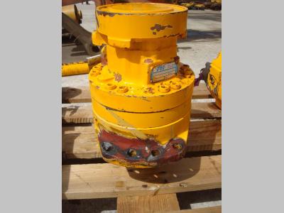 Turntable rotation motor for per Muletto Mecalac 8CXI sold by OLM 90 Srl