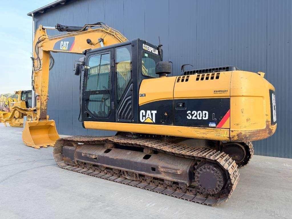 Caterpillar 320D L Photo 2