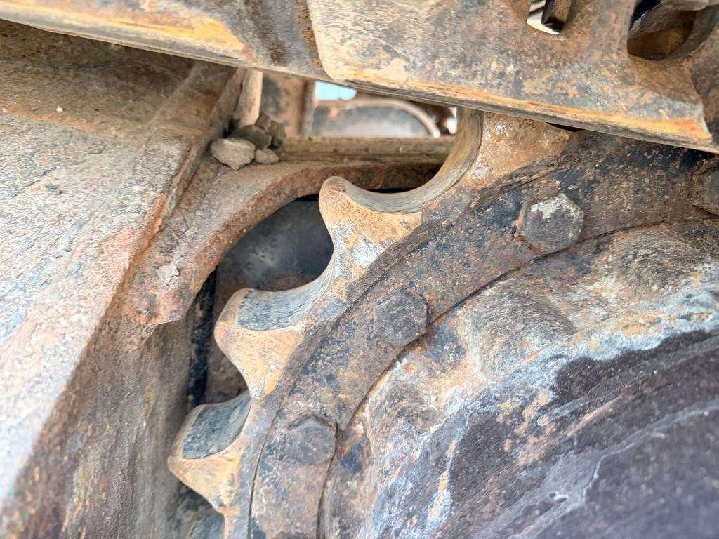 Caterpillar 320D L Photo 20