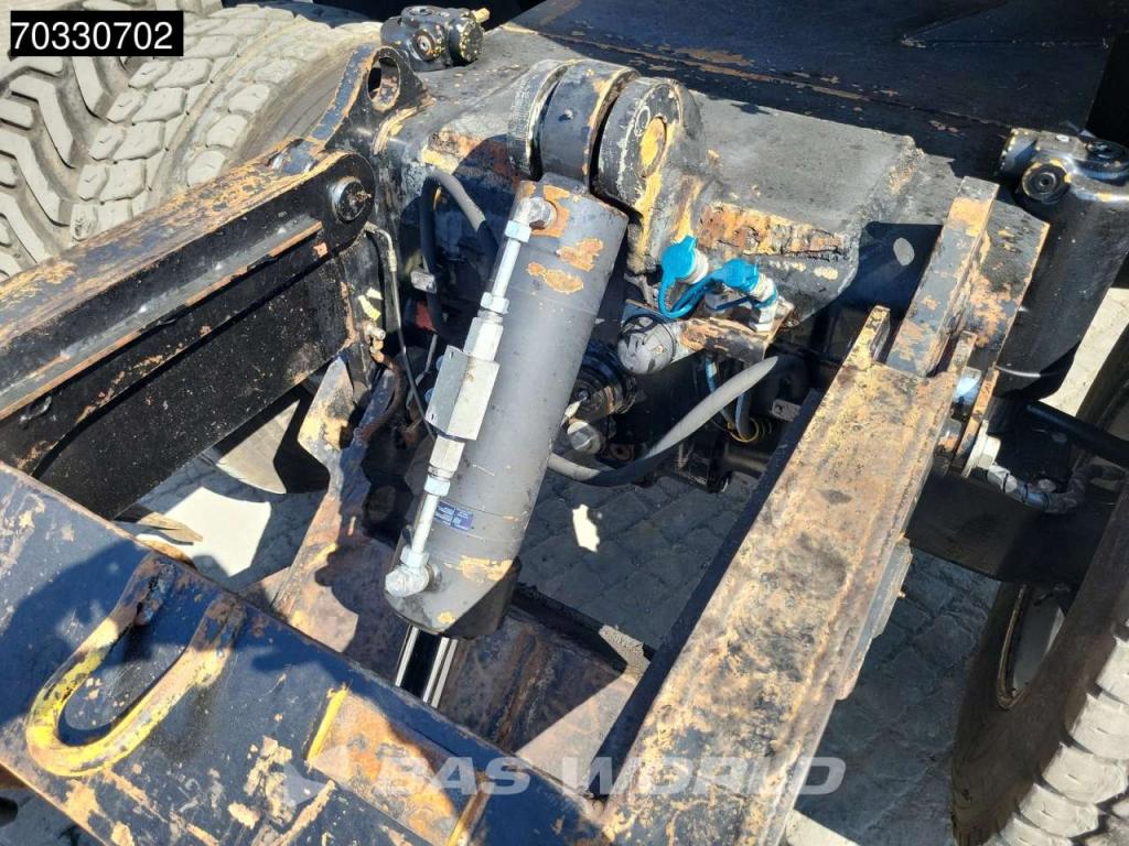 Caterpillar M322 D Rail & Road Photo 10