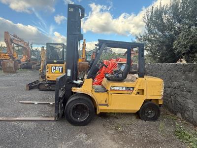 Caterpillar DP45K sold by D.F. Car di Franco e Giuseppe