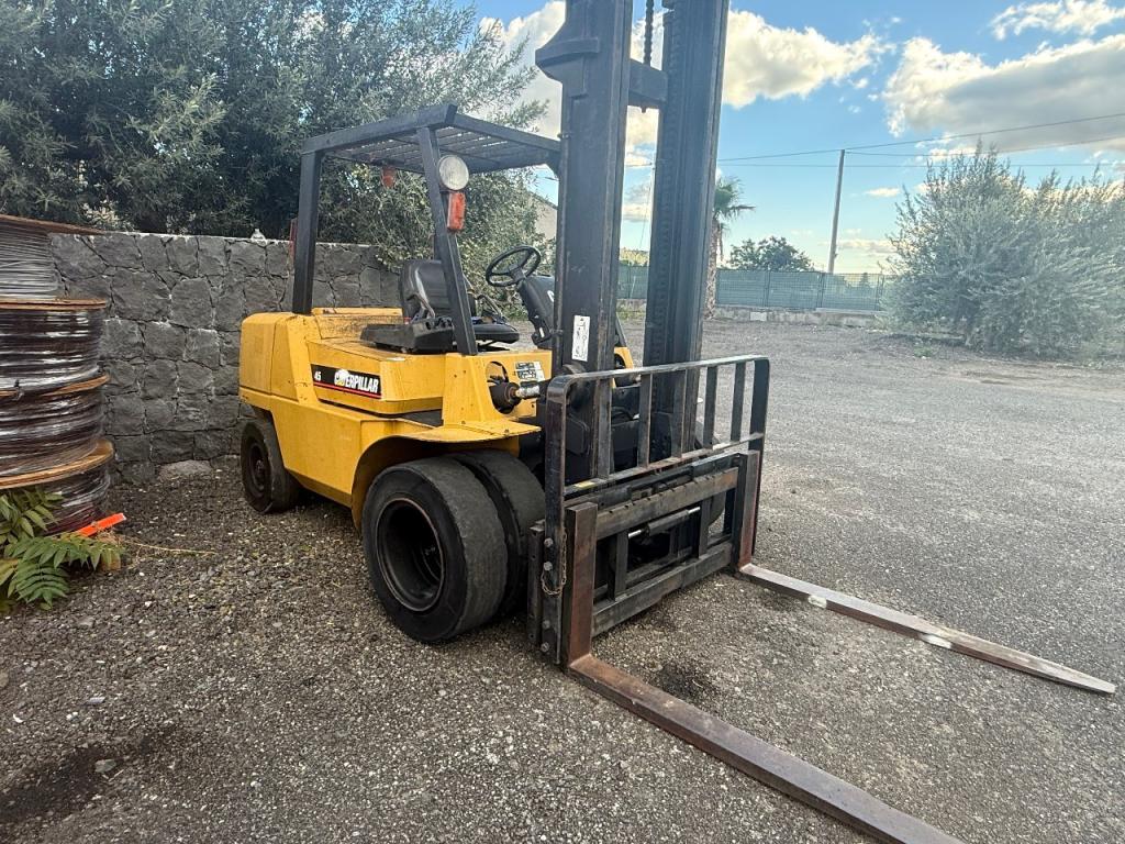 Caterpillar DP45K Photo 4