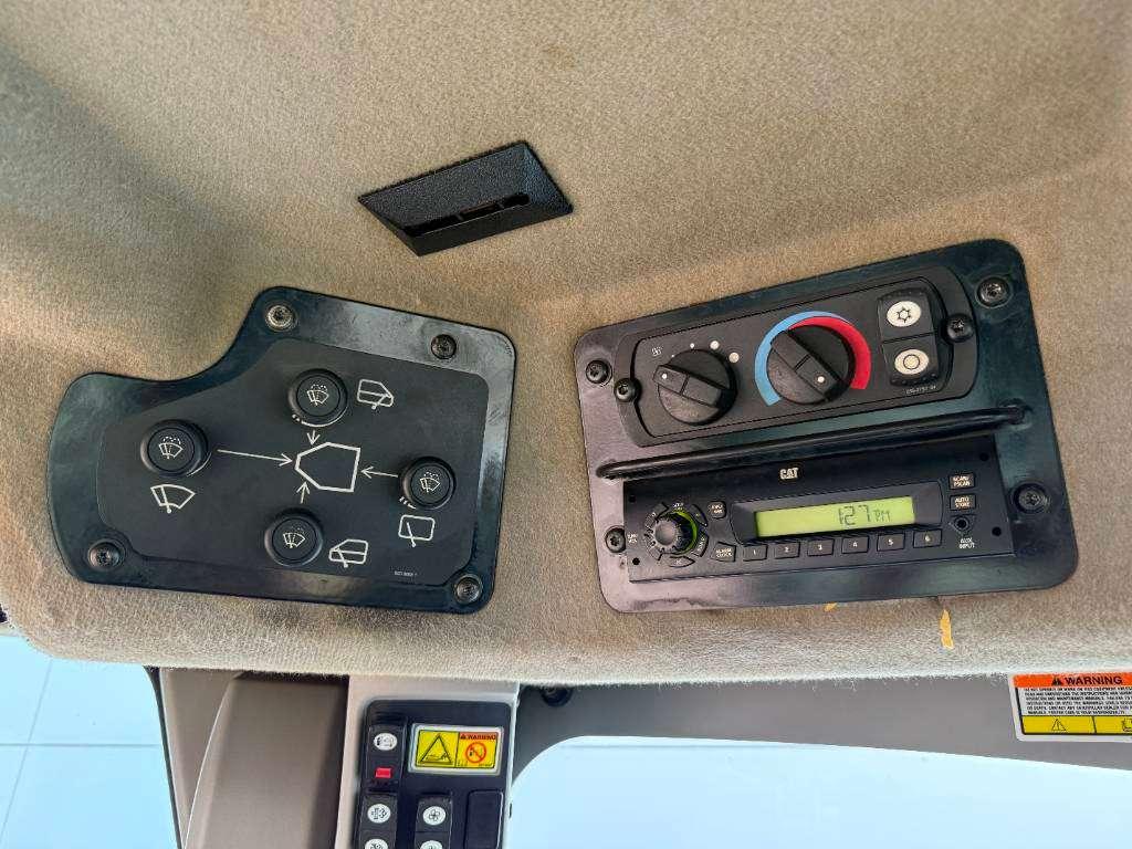 Caterpillar 160M Series II VHP - Joystick Controls Photo 11