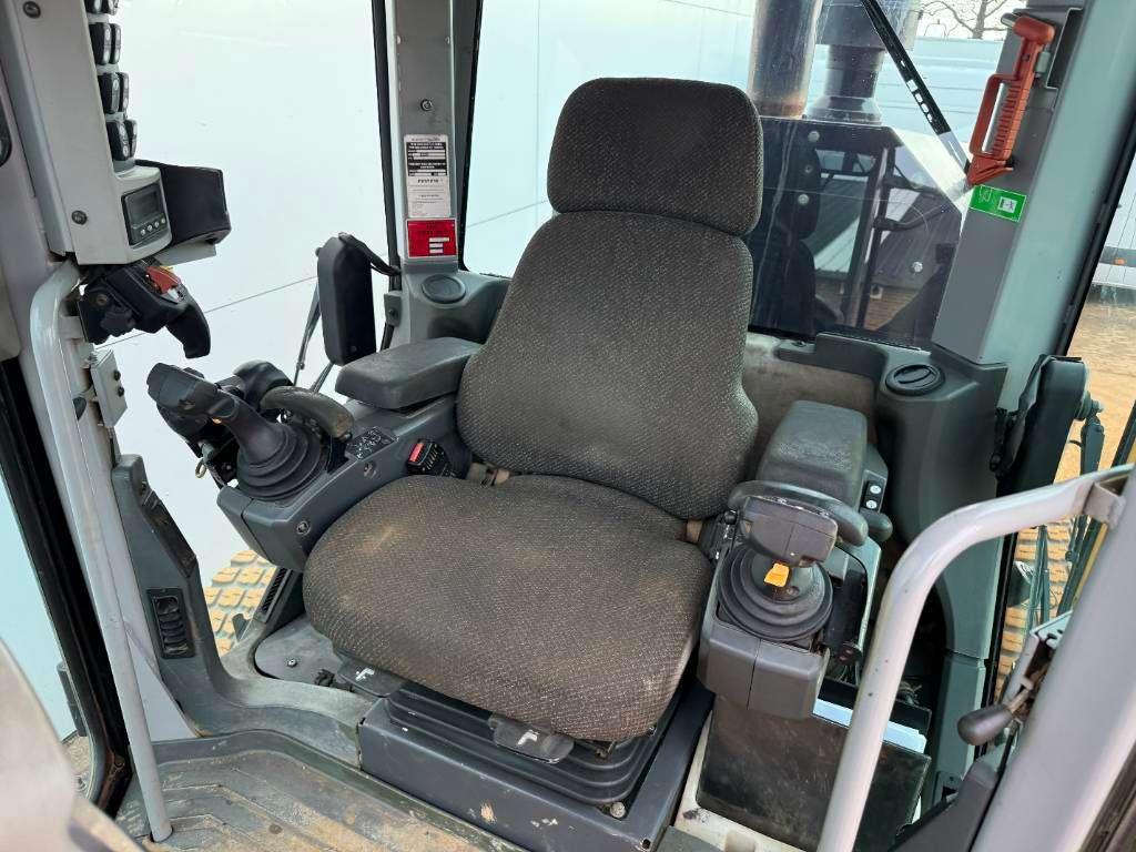 Caterpillar 160M Series II VHP - Joystick Controls Photo 6