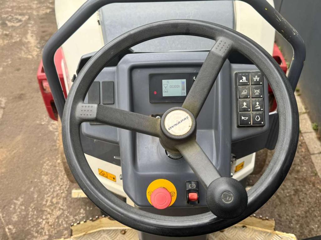 Dynapac CC1200 Photo 19