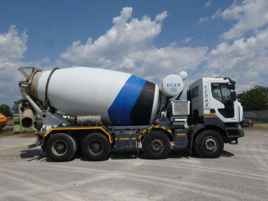 Renault KERAX 480 Photo 4