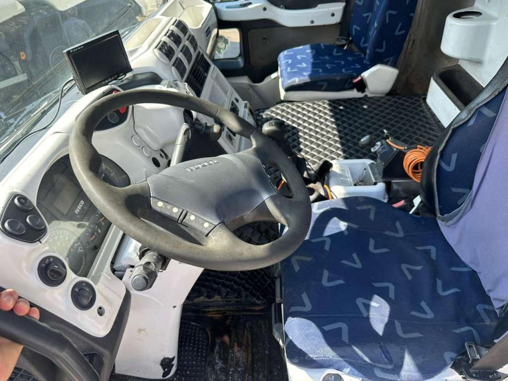 Iveco Trakker 500 Photo 8