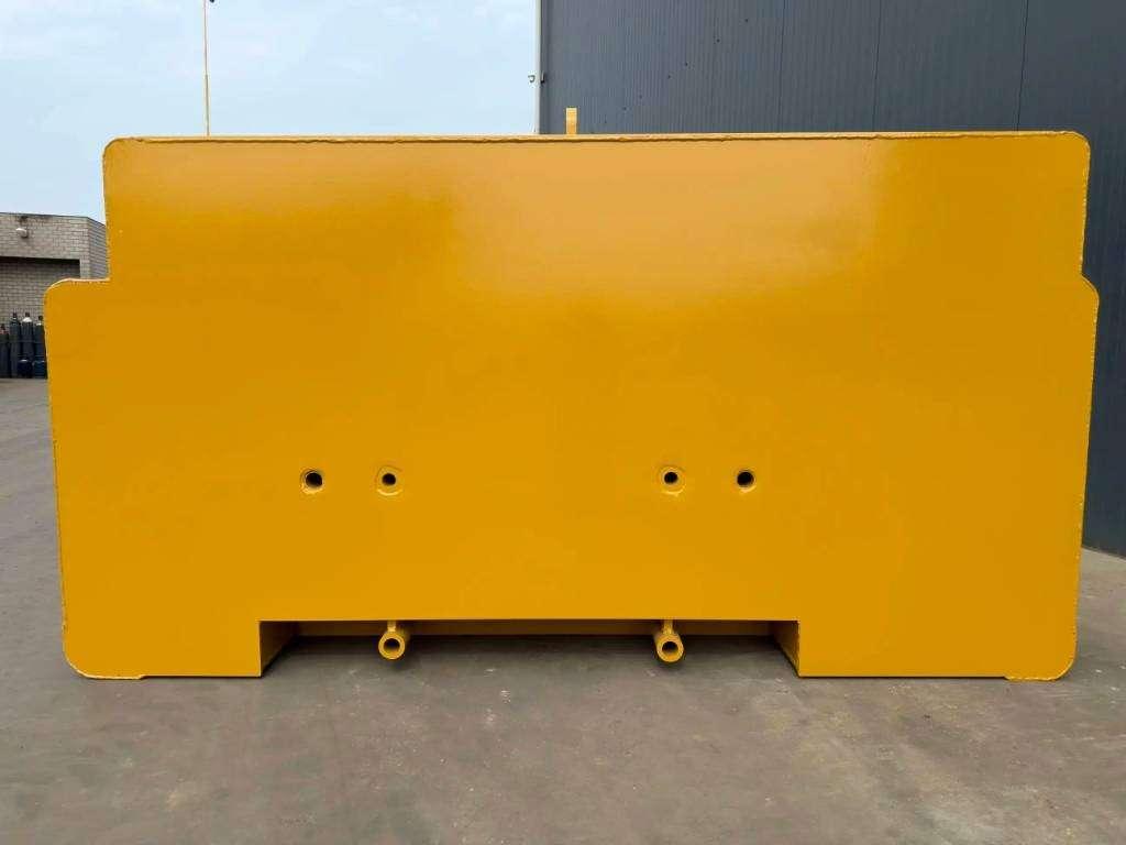 Caterpillar 345C additional 4 ton counter weight Photo 2