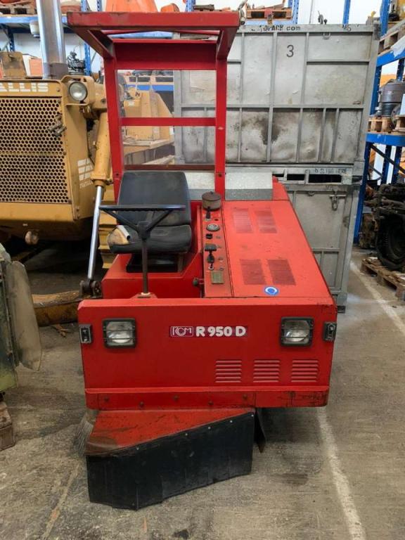 RCM R950D Photo 1