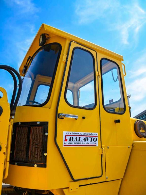 Volvo 4300 Photo 21