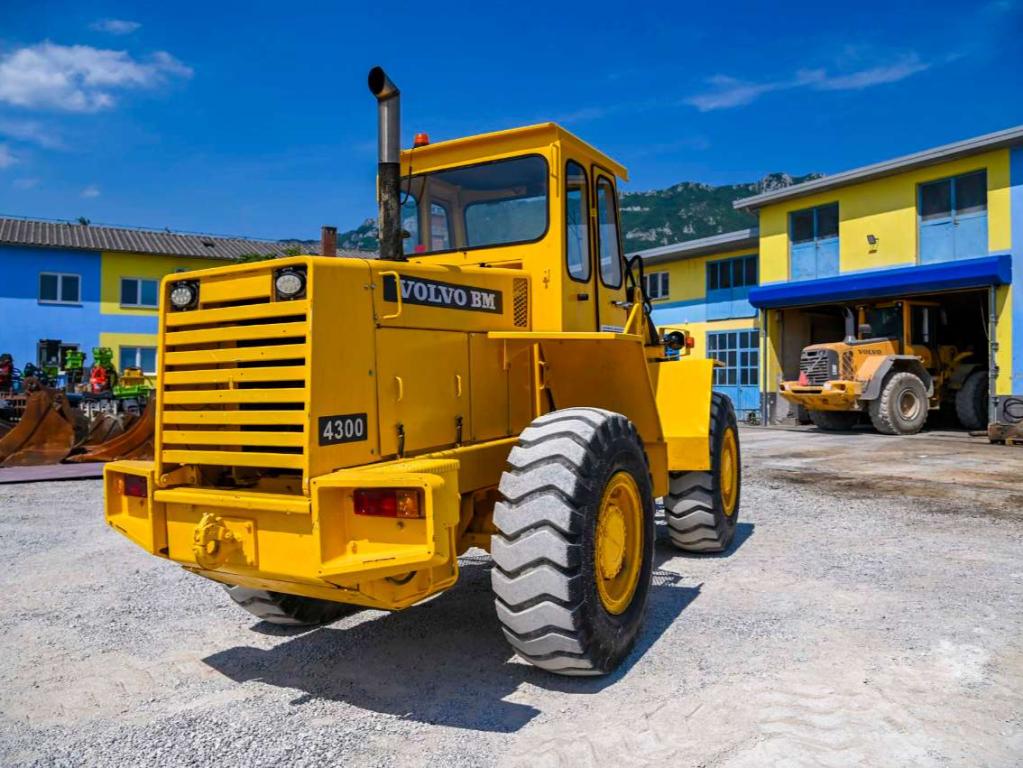 Volvo 4300 Photo 3