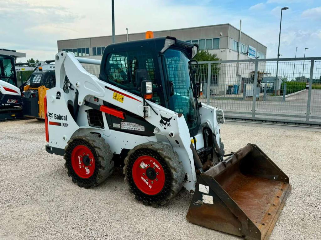 Bobcat S530 Photo 2