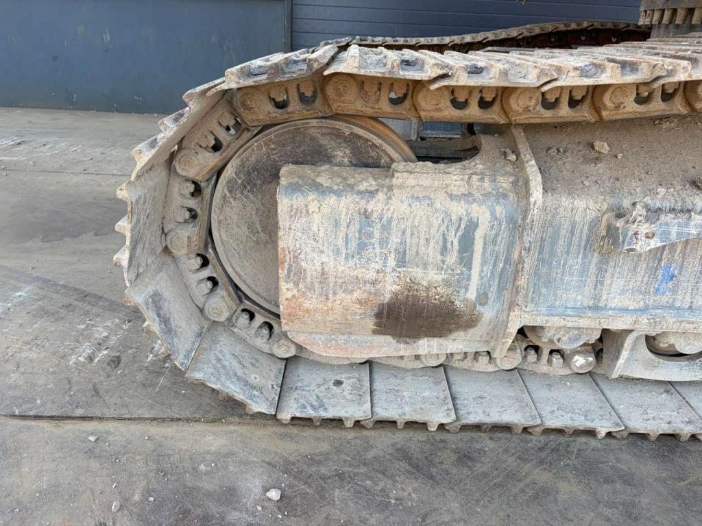 Liebherr R922LC Photo 11