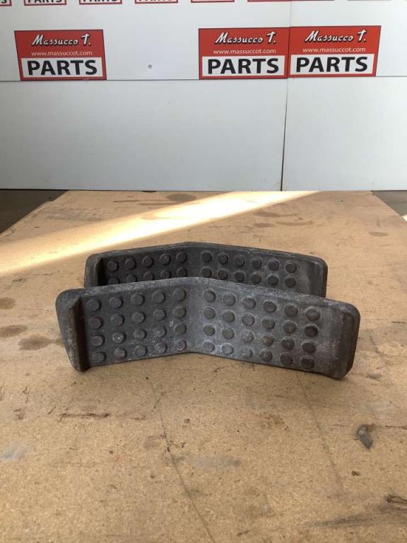 Platform supports for Hitachi ZX160LC Photo 1