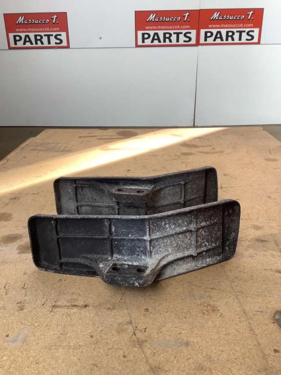 Platform supports for Hitachi ZX160LC Photo 2