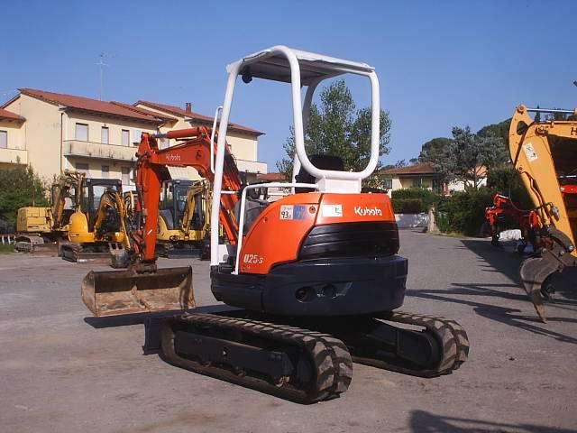 Kubota U25-3 Photo 3