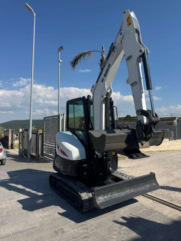 Bobcat E34 Photo 6