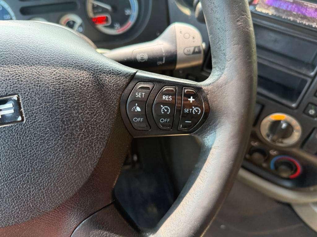 Daf XF105.410 - Dutch Truck / Automatic Gearbox Photo 13