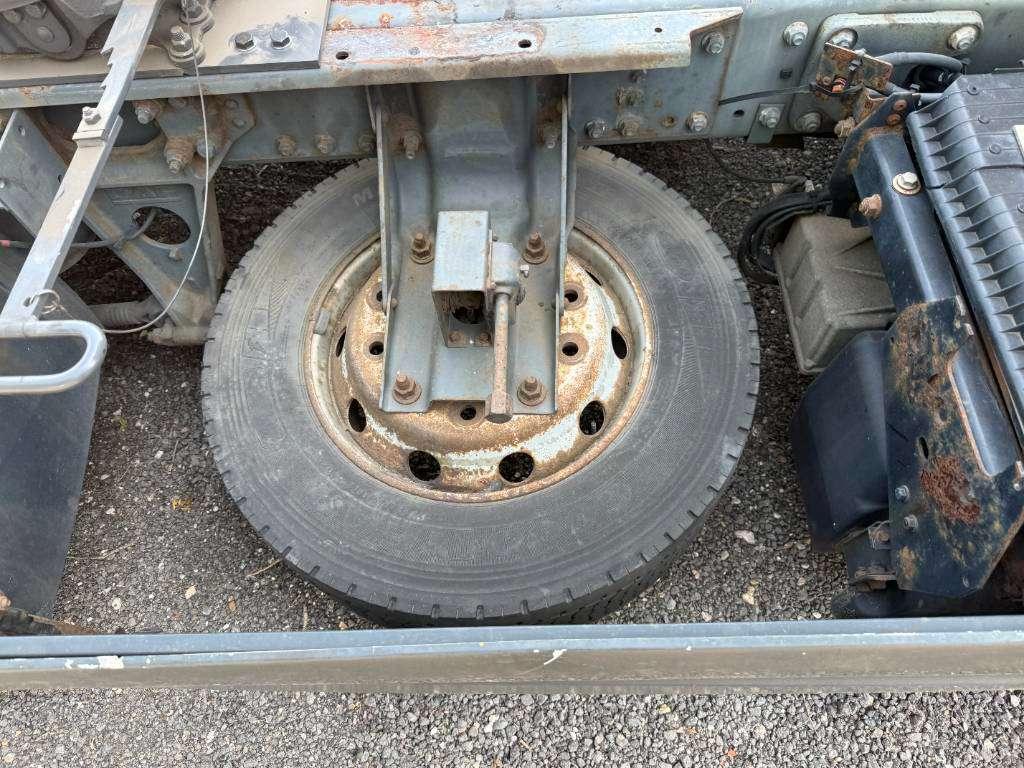 Daf XF105.410 - Dutch Truck / Automatic Gearbox Photo 19