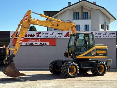 JCB JS130W 4x4 sold by Massucco T. Srl
