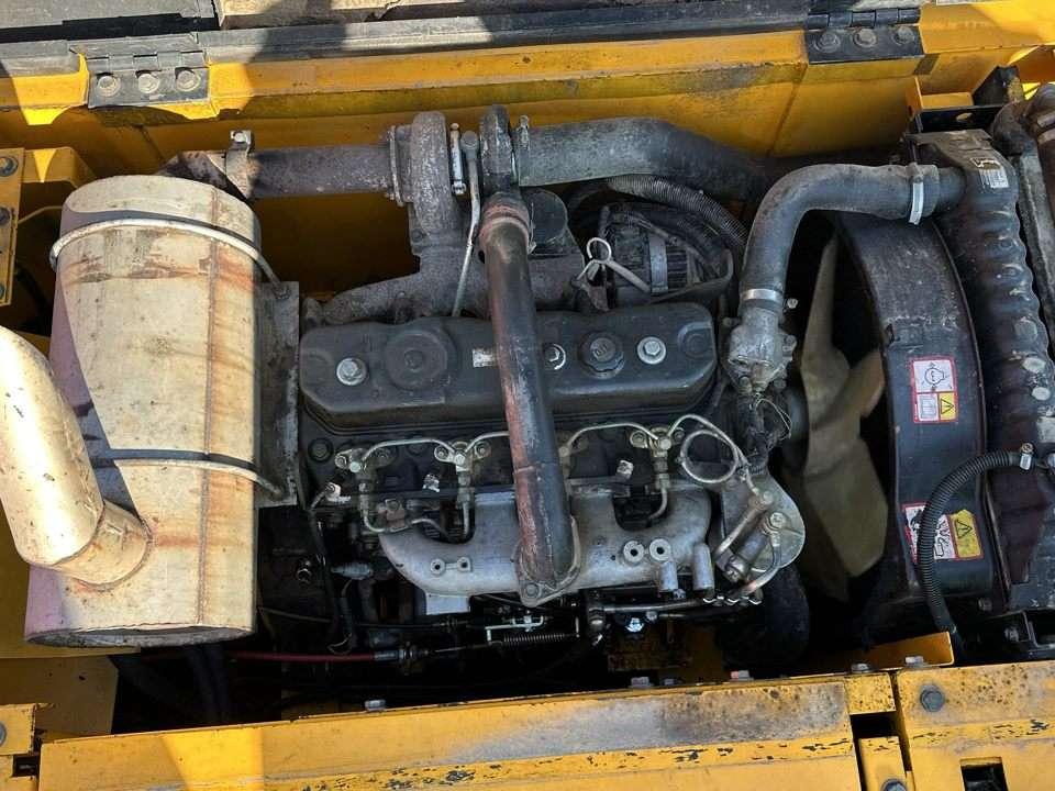 JCB JS130W 4x4 Photo 10