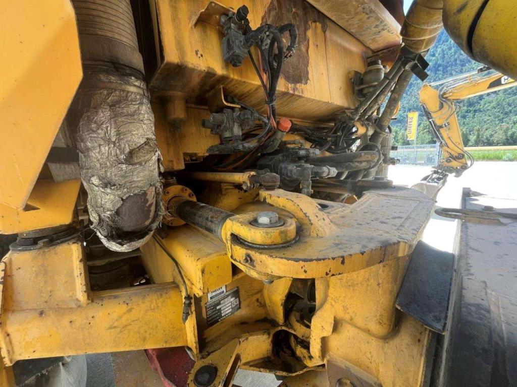 Volvo A25C 6x6 Photo 8